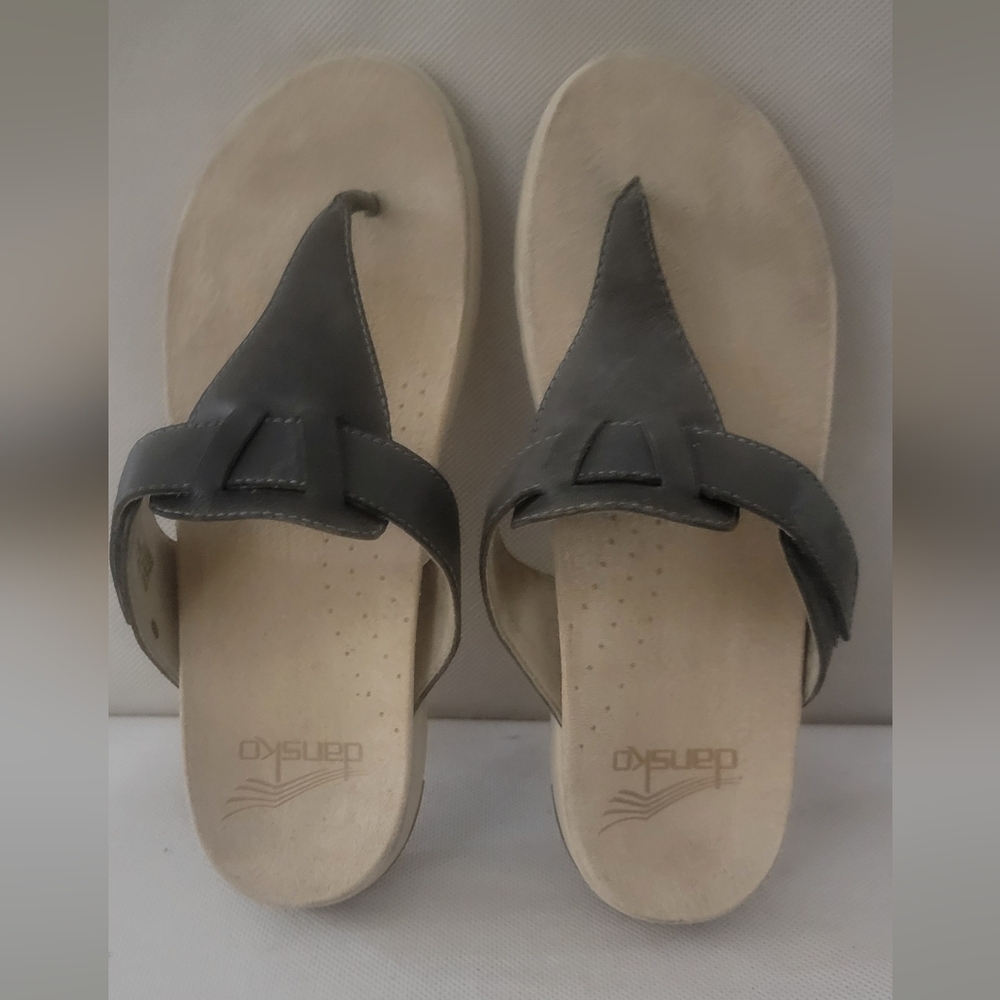 DANSKO CECE LEATHER DARK GRAY SANDALS (sz US 8 or EURO 39)